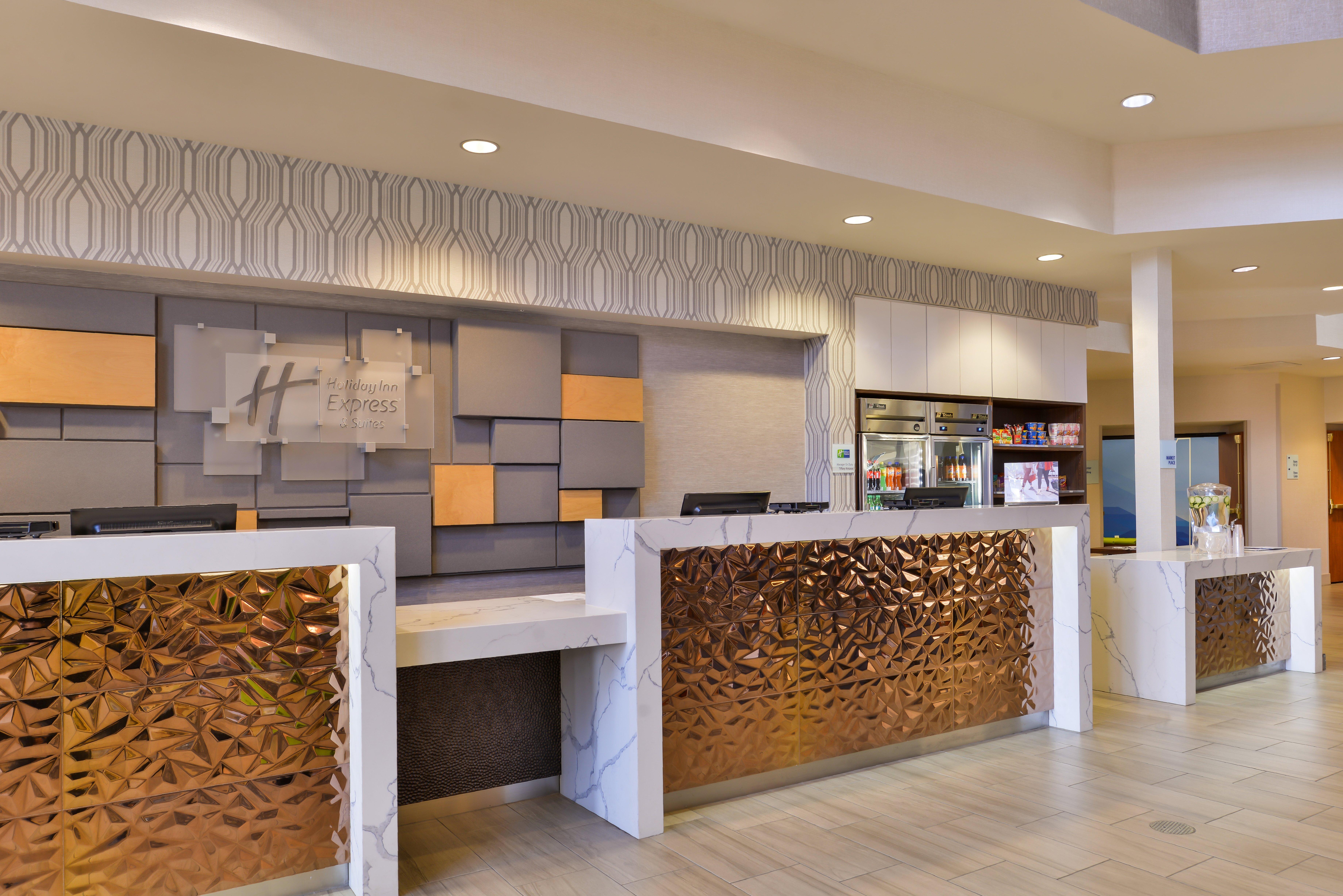 Holiday Inn Express & Suites Elk Grove Central - Hwy 99 By Ihg Екстериор снимка